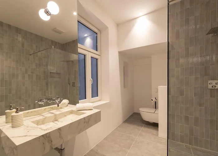 Josef's I Deluxe I Quiet & Apartment *